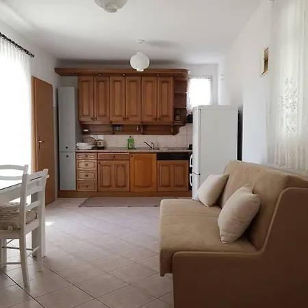 Apartments Marijeta Vir Exterior photo