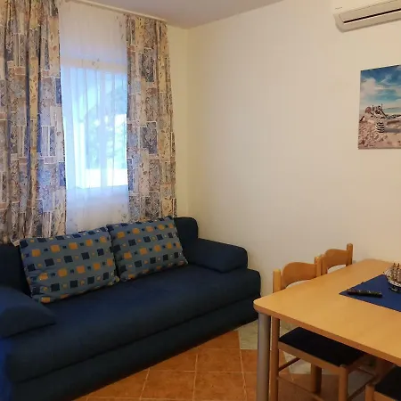 Apartments Marijeta Vir Exterior photo